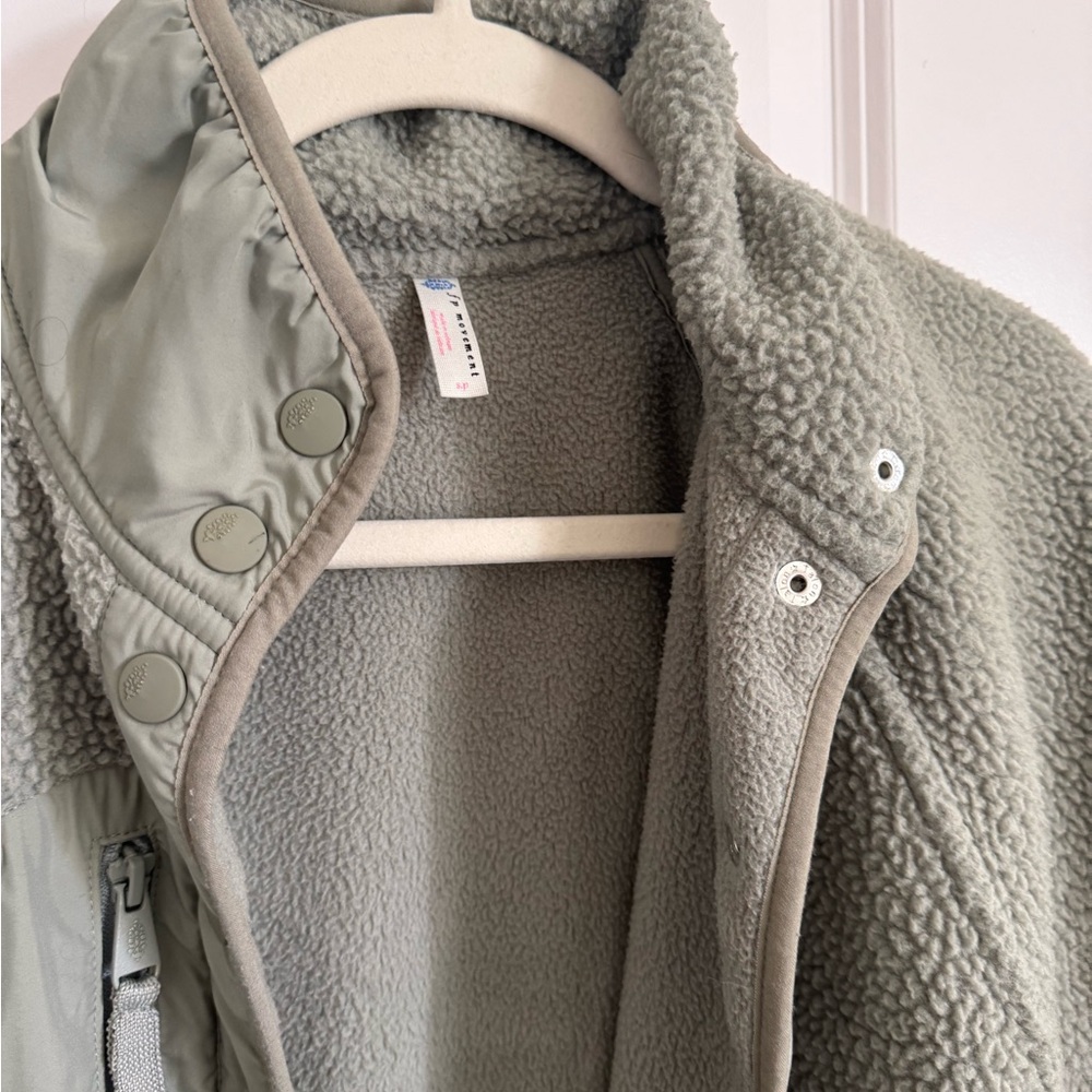 Free People Hit the Slopes Fleece Jacket - Picture 2 of 2